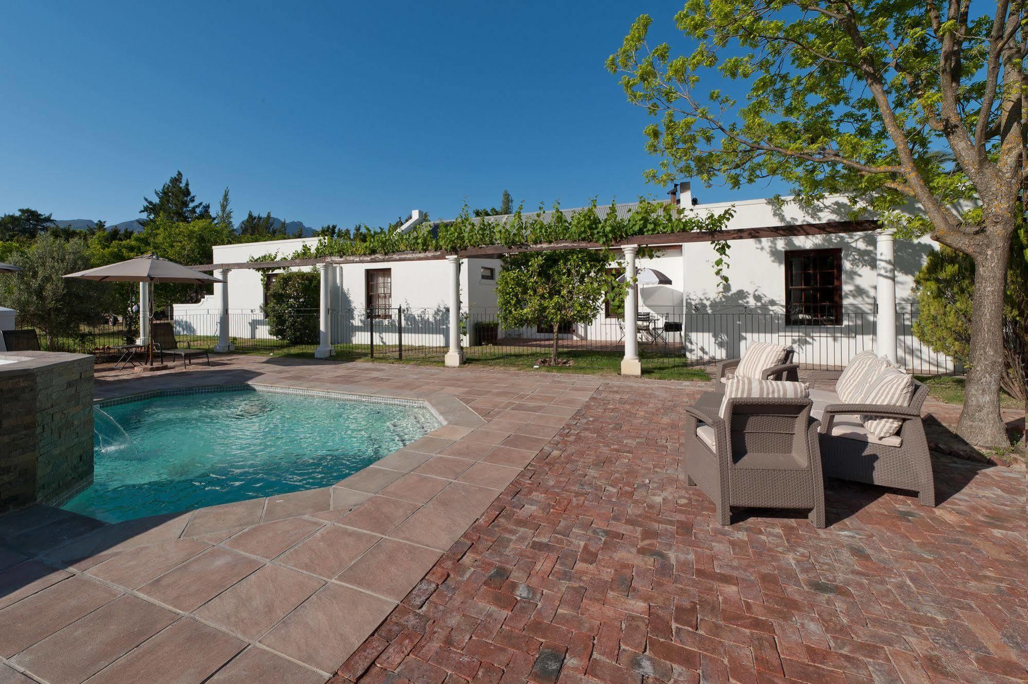 La Galiniere Guest Cottages فرانستشوك المظهر الخارجي الصورة